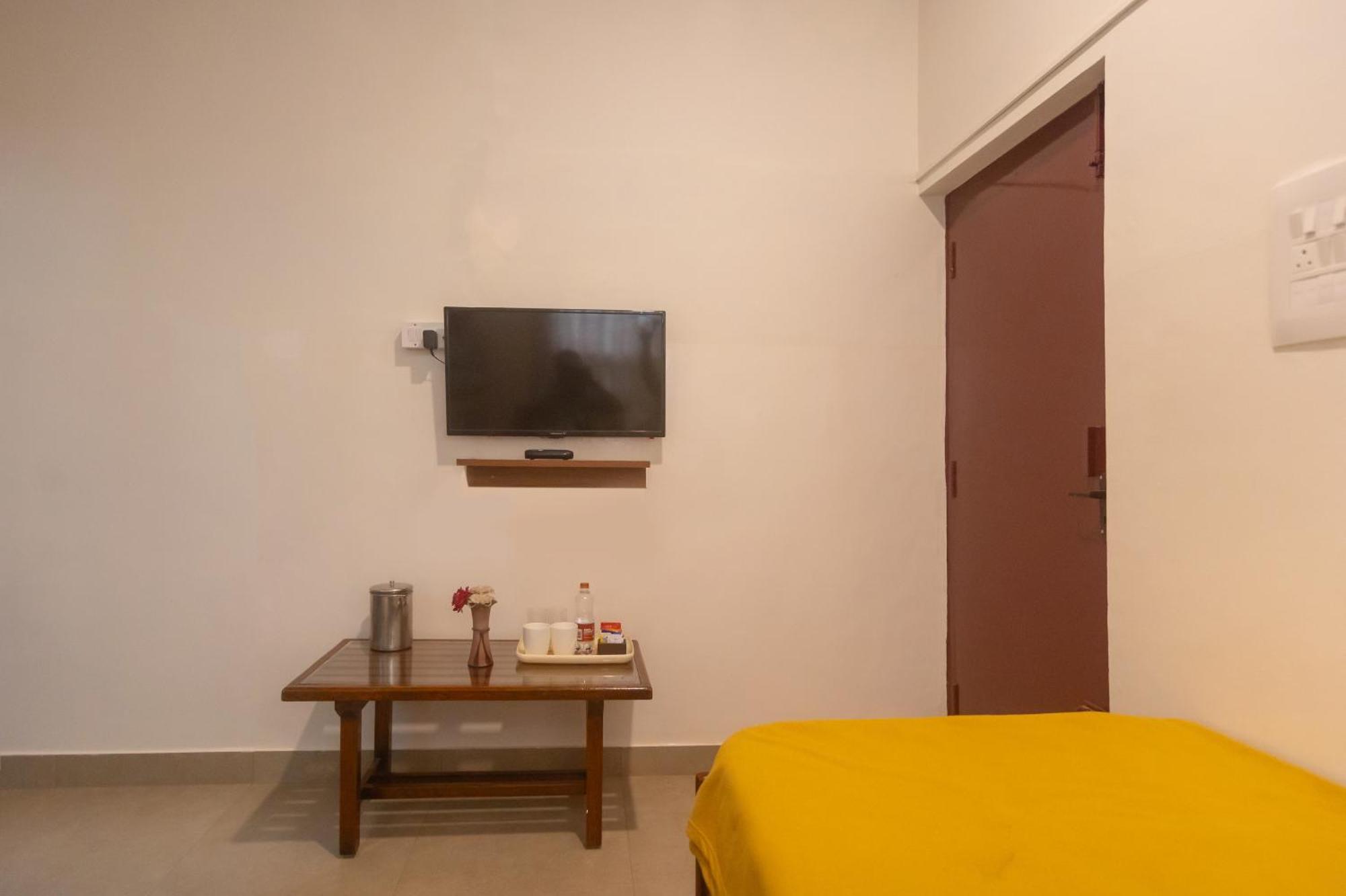 Sri Ramakrishna Hotel Bengalúr Exteriér fotografie